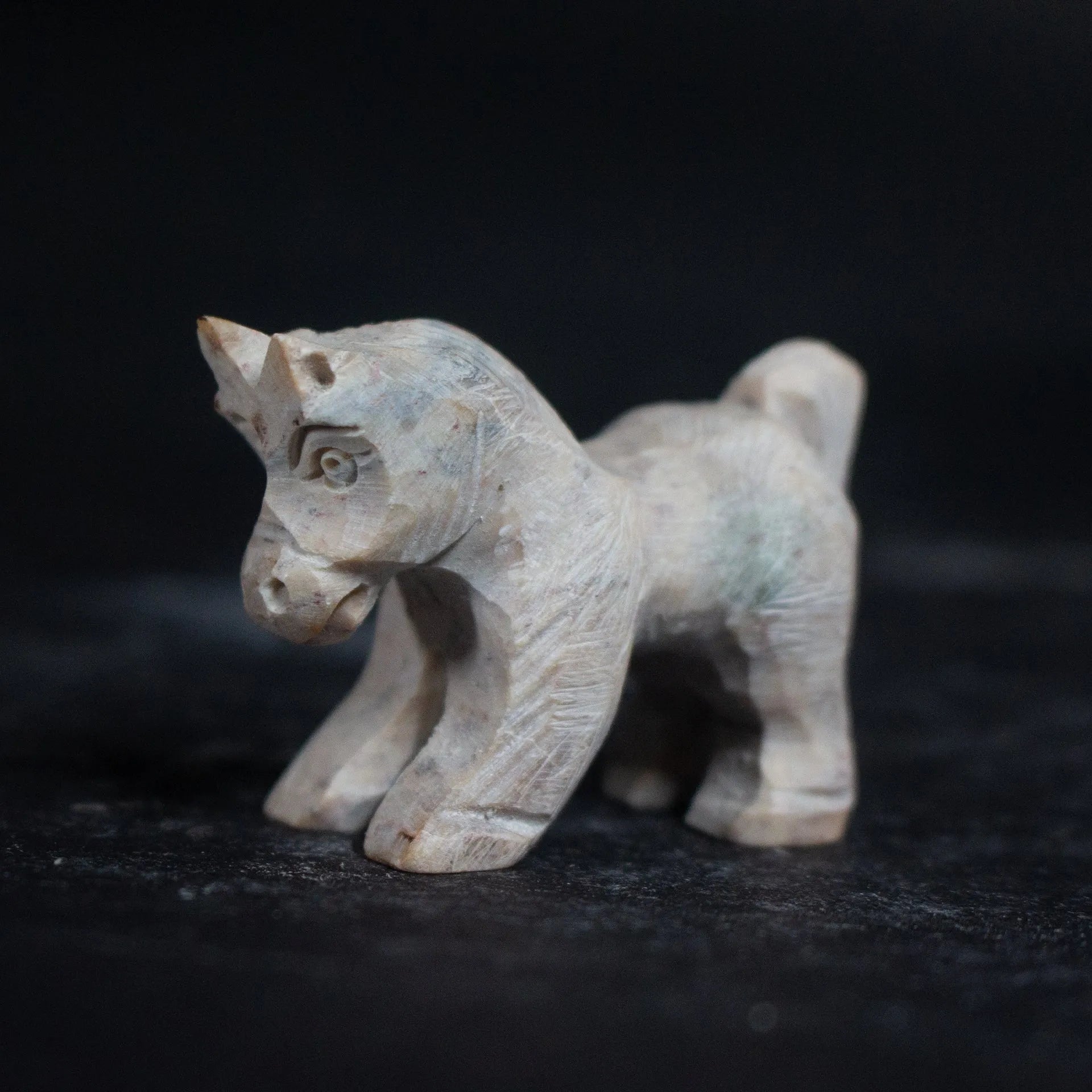 Varanasi Soft Stone Jali - Dog (set of 100)