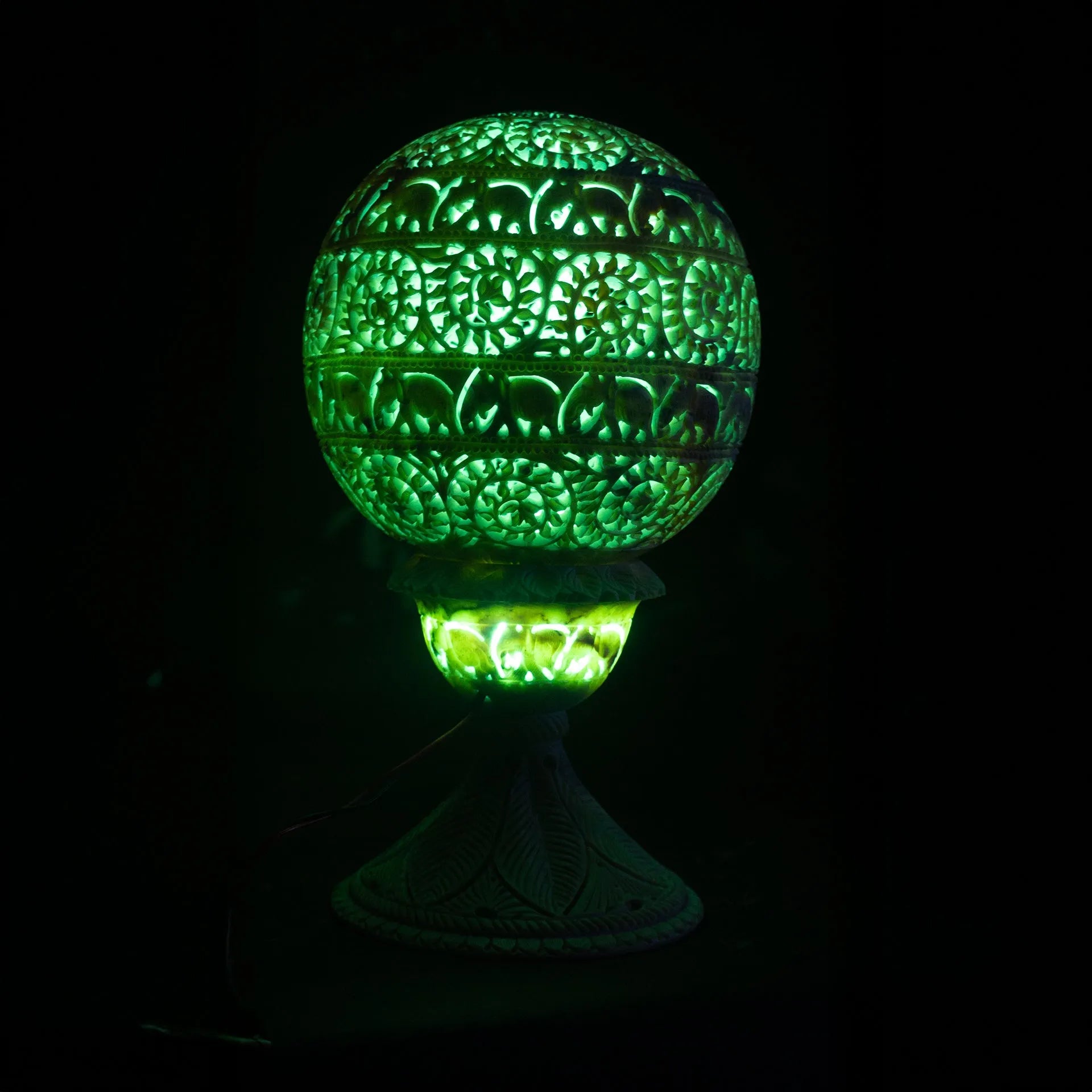 Varanasi Soft Stone Jali - Table Lamp Green