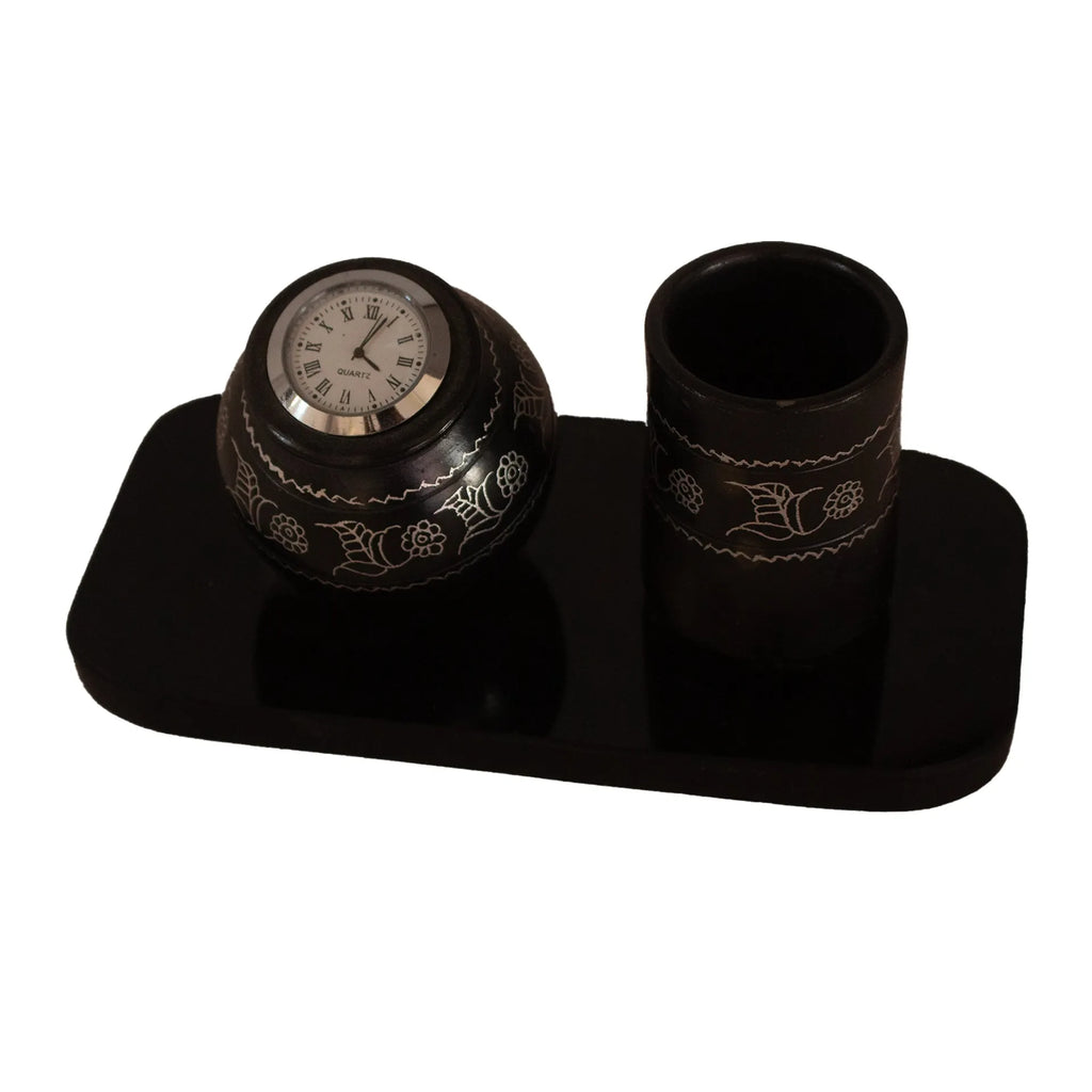 Black Pottery - Clock with lacquer glass base