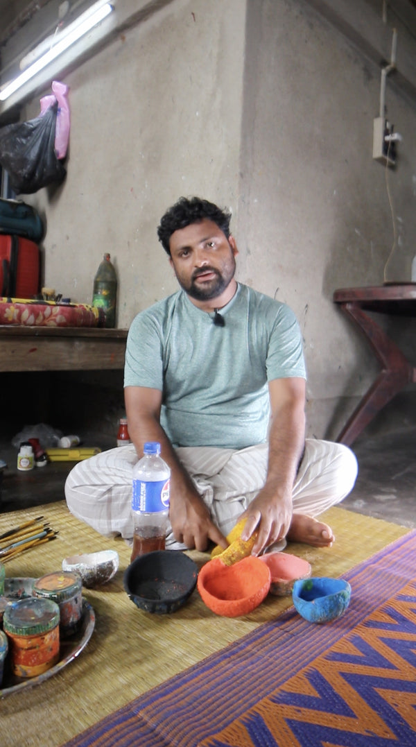 Kalighat - Babu biwi in park